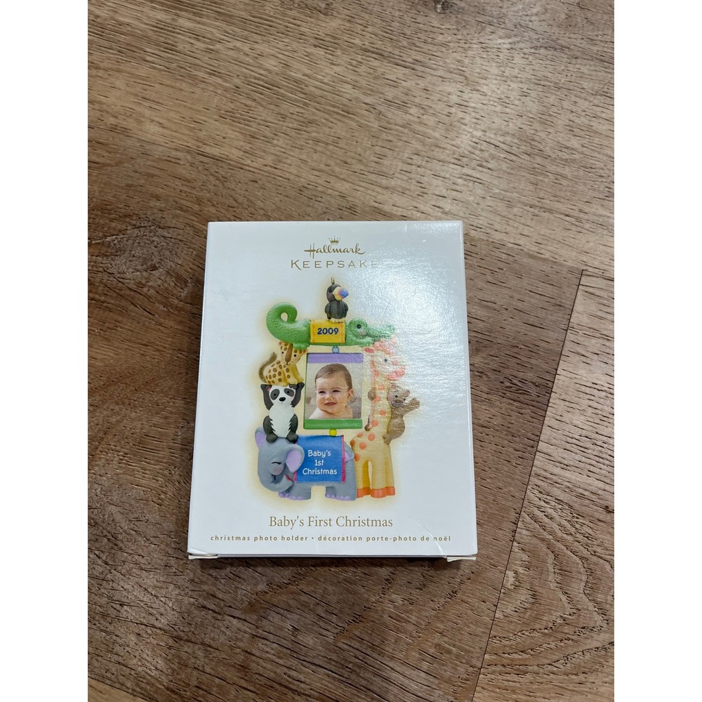 Hallmark Keepsake 2009 Babys First Christmas Zoo Animal Photo Frame Ornament‎